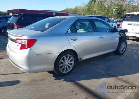 2014 Toyota Camry Xle z USA, uszkodzony, nr VIN 4T1BF1FK4EU739079